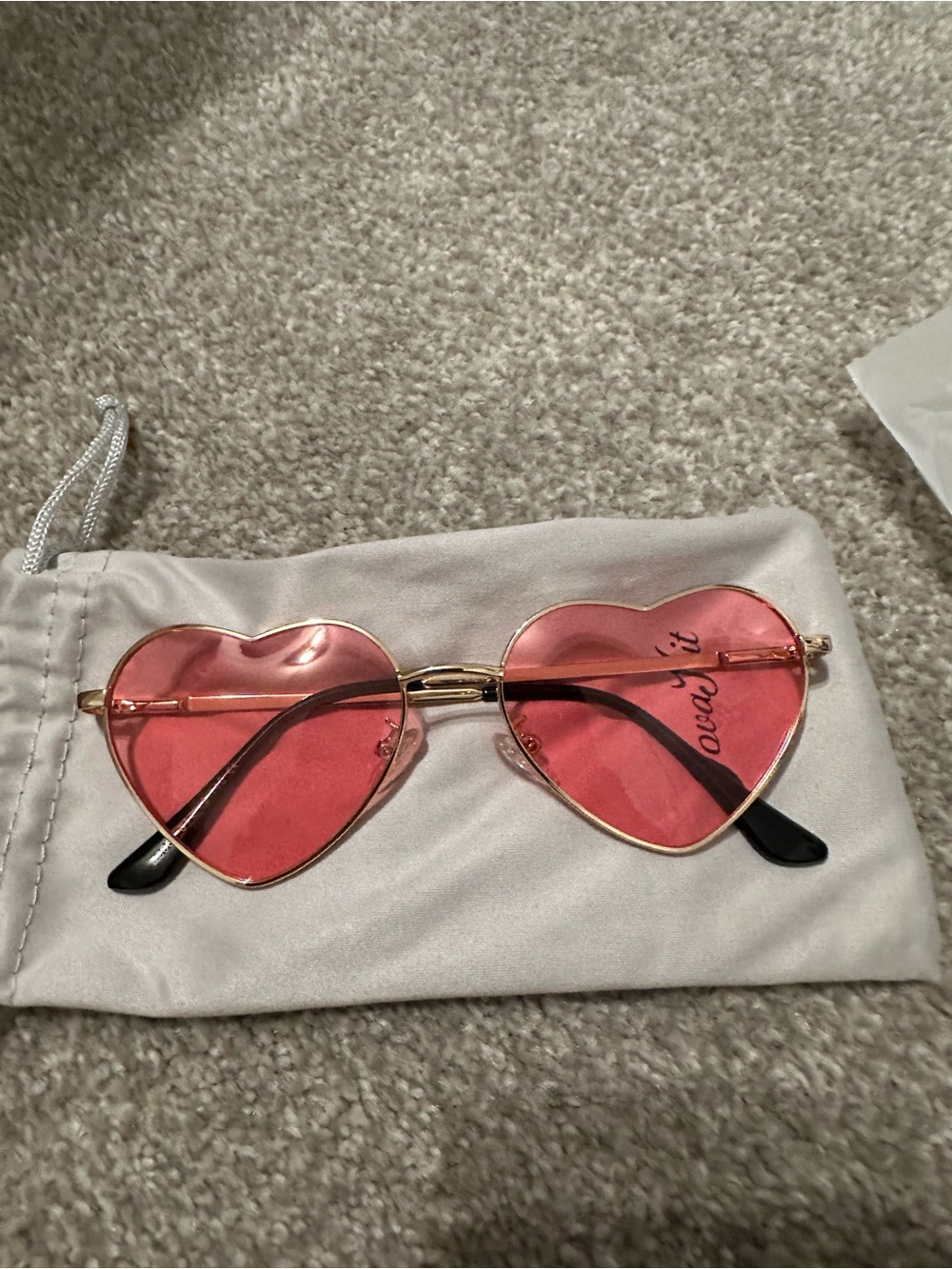 Gold Frame Heart-Shaped Sunglasses with Pink Lenses - Picture 2 of 3